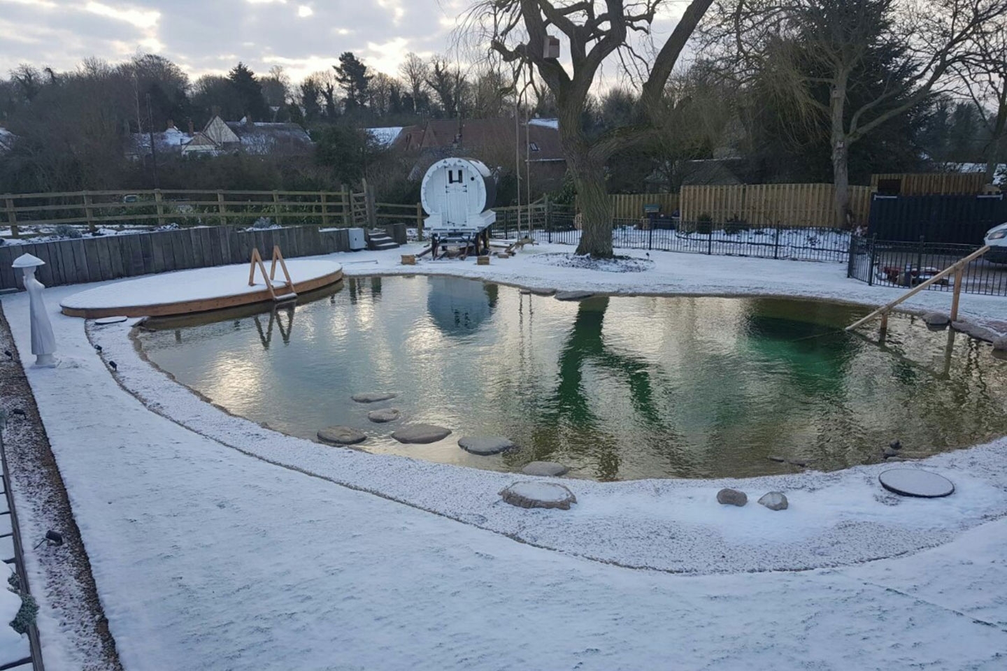 Gartenart | Portfolio | Swimming ponds in winter